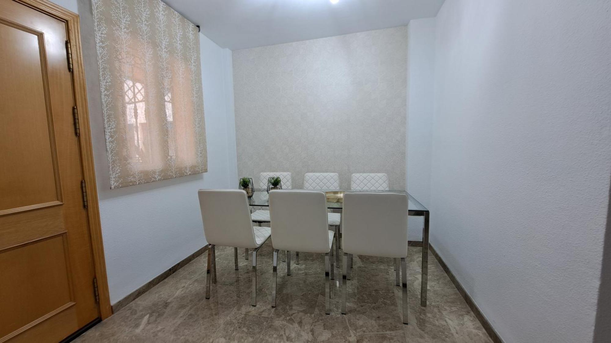 Apartamentos Maria Cristina Con Parking Gratis Córdoba Eksteriør billede