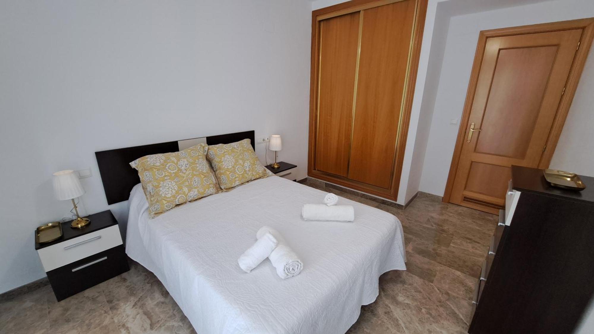 Apartamentos Maria Cristina Con Parking Gratis Córdoba Eksteriør billede