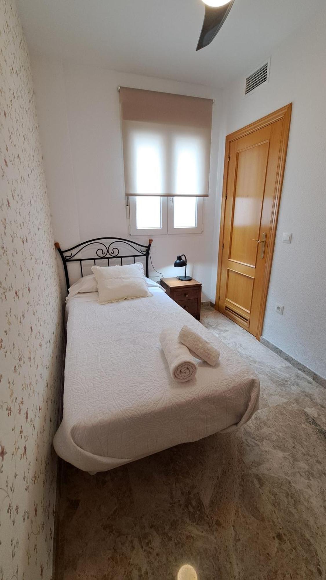 Apartamentos Maria Cristina Con Parking Gratis Córdoba Eksteriør billede